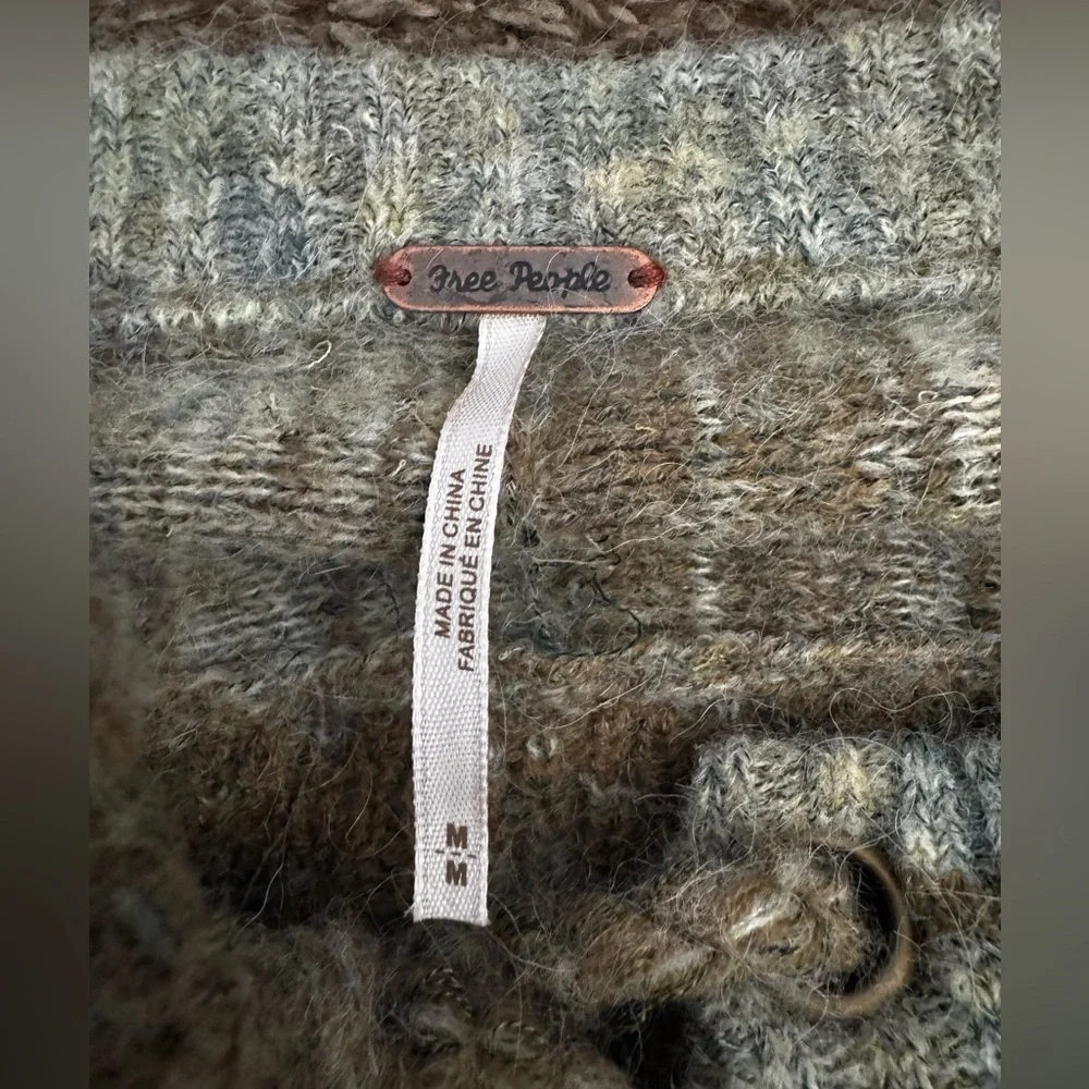 FREE PEOPLE Gray Knit Sweater